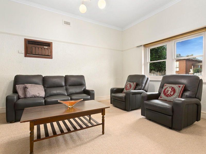 35 Salisbury Grove, Northcote VIC 3070