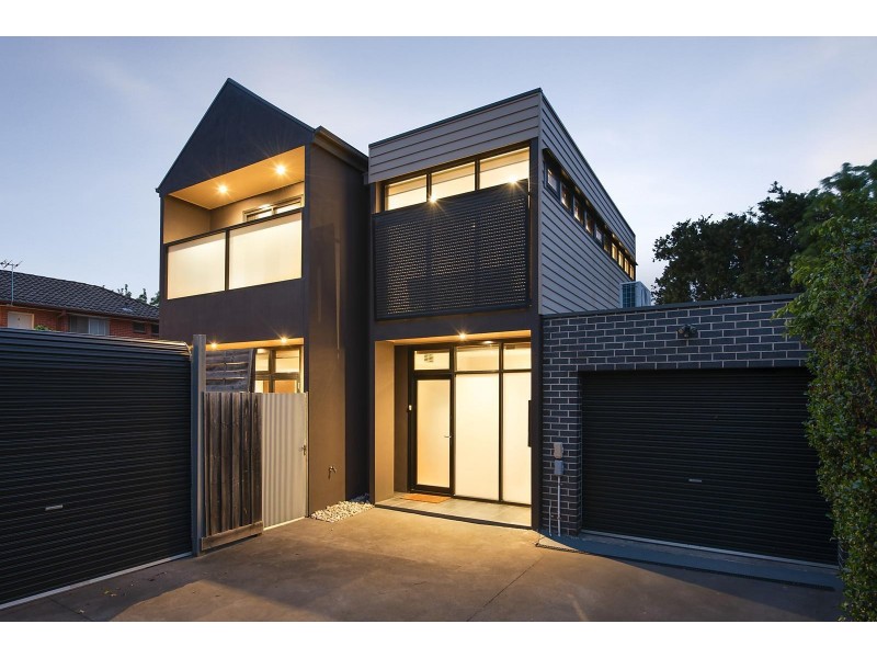 2/25 Swift Street, Northcote VIC 3070