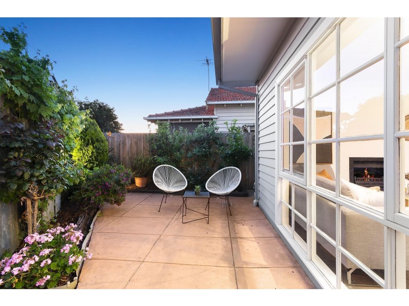 27 Beauchamp Street, Preston VIC 3072