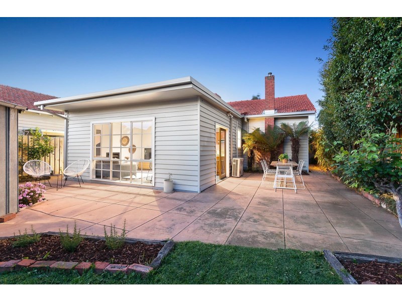 27 Beauchamp Street, Preston VIC 3072