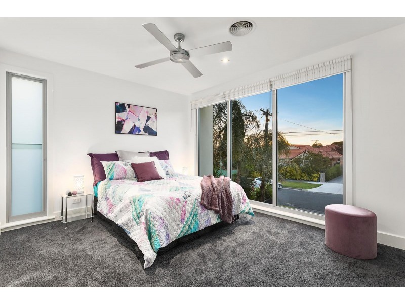 16 Harry Street, Thornbury VIC 3071