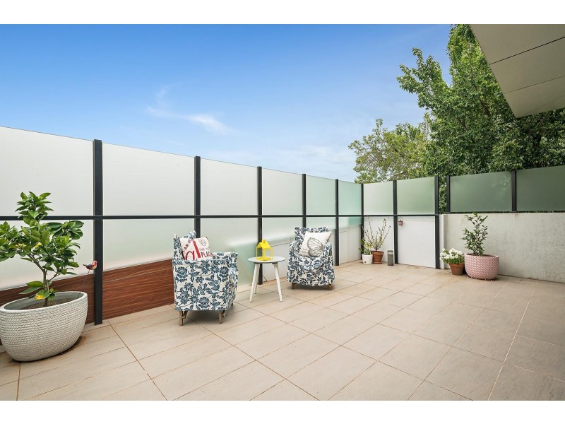304/14-18 Gilbert Road, Preston VIC 3072
