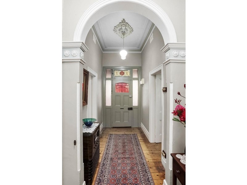 71 Rossmoyne Street, Thornbury VIC 3071