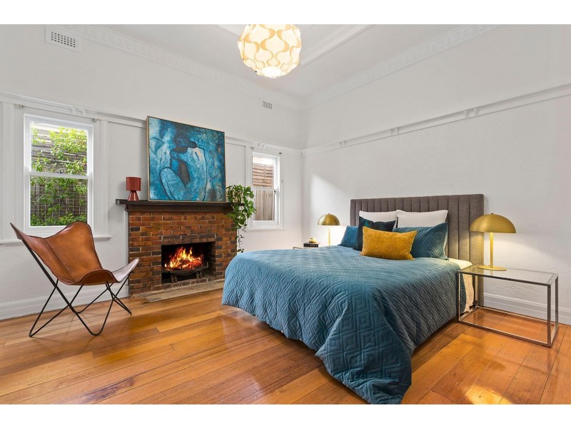 15 Oamaru Street, Northcote VIC 3070