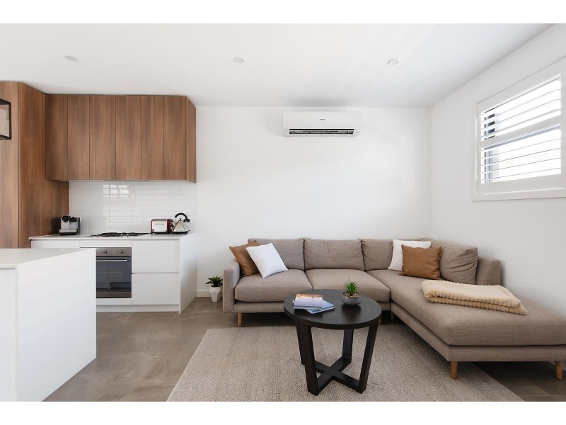 3/2 Gilbank Street, Reservoir VIC 3073