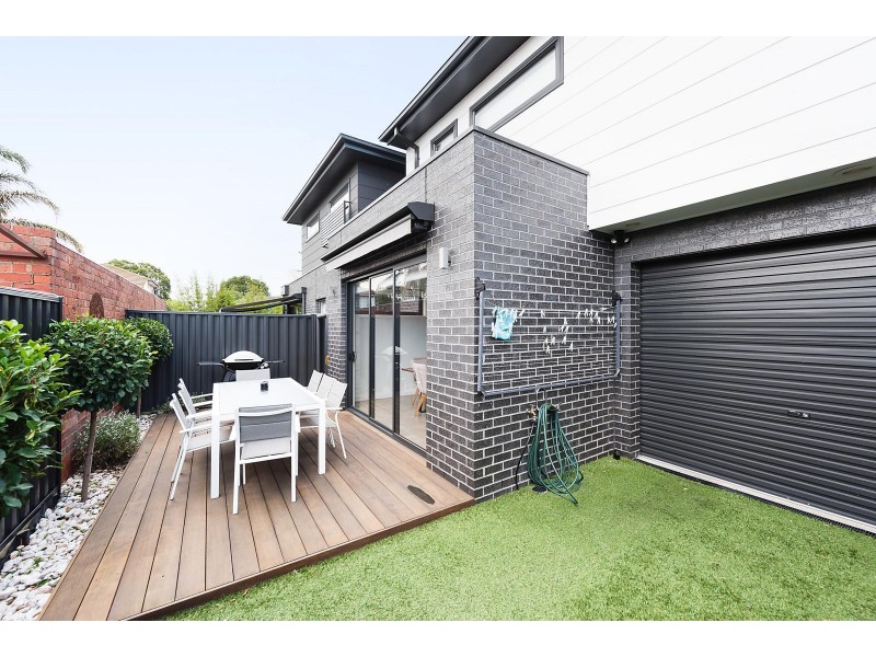 3/2 Gilbank Street, Reservoir VIC 3073