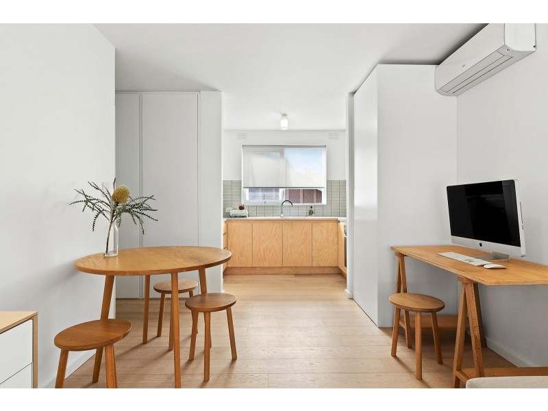 14/8 Kemp Street, Thornbury VIC 3071