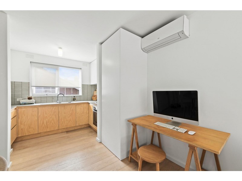 14/8 Kemp Street, Thornbury VIC 3071