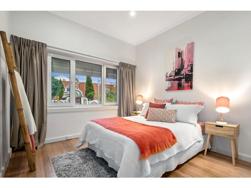 51 Gilbert Road, Preston VIC 3072