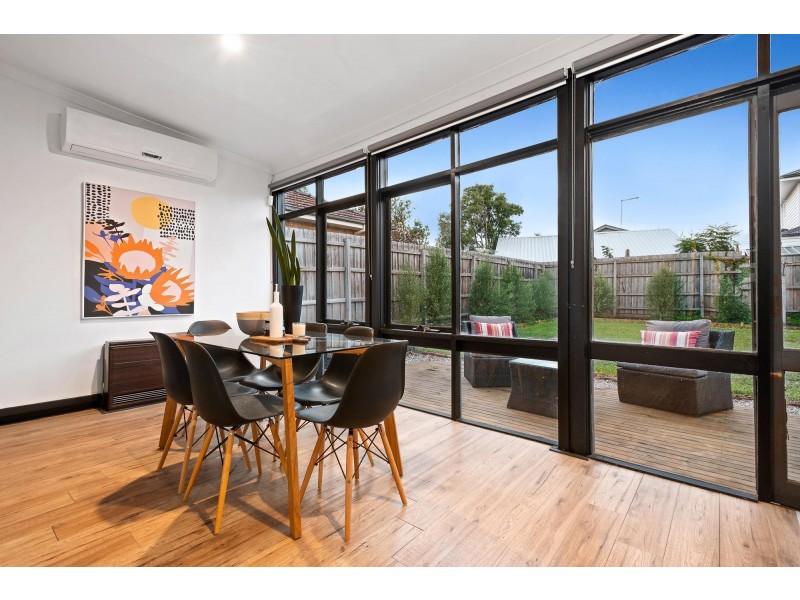 16 Lewis Street, Thornbury VIC 3071