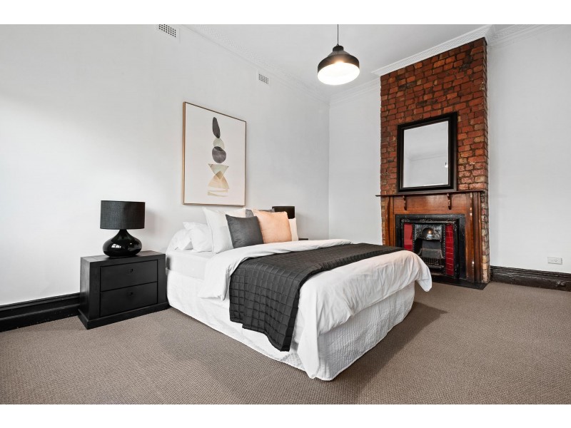 16 Lewis Street, Thornbury VIC 3071