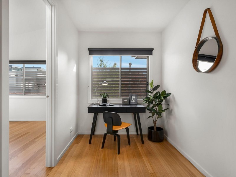 2/153 Ballantyne Street, Thornbury VIC 3071