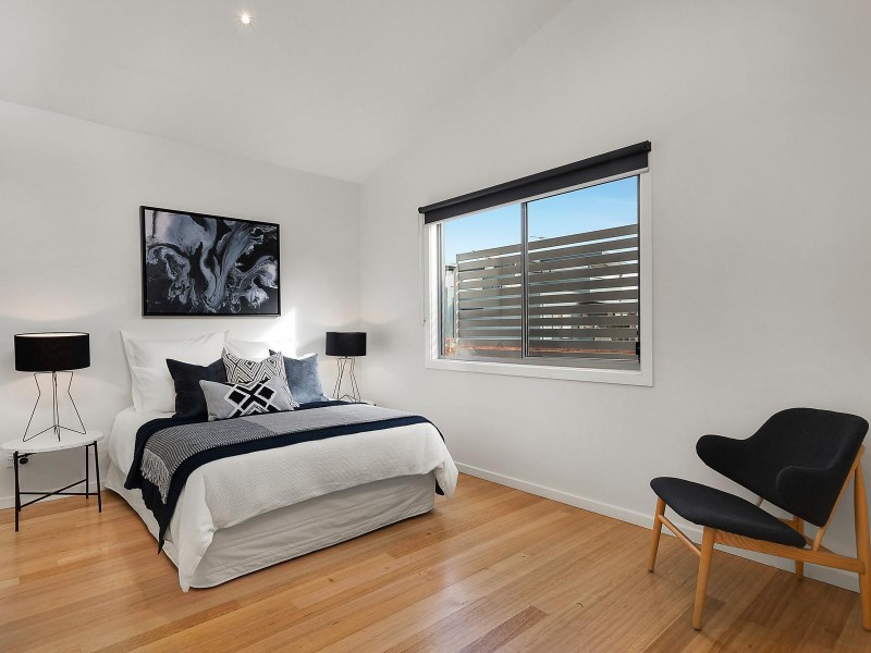 2/153 Ballantyne Street, Thornbury VIC 3071