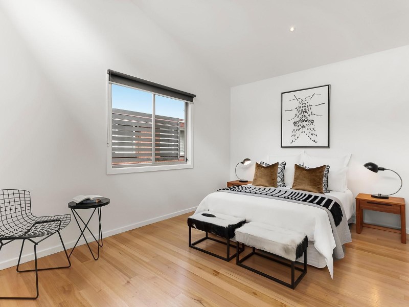 2/153 Ballantyne Street, Thornbury VIC 3071