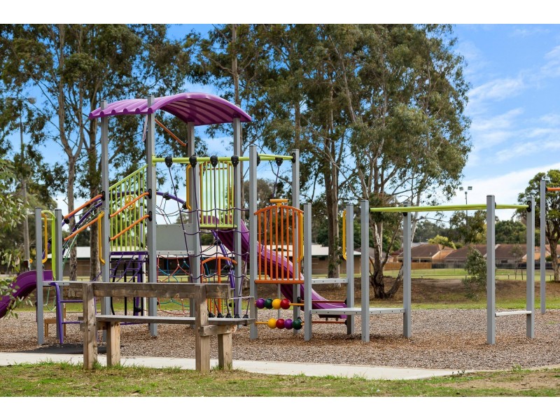 57 McEwan Road, Heidelberg Heights VIC 3081