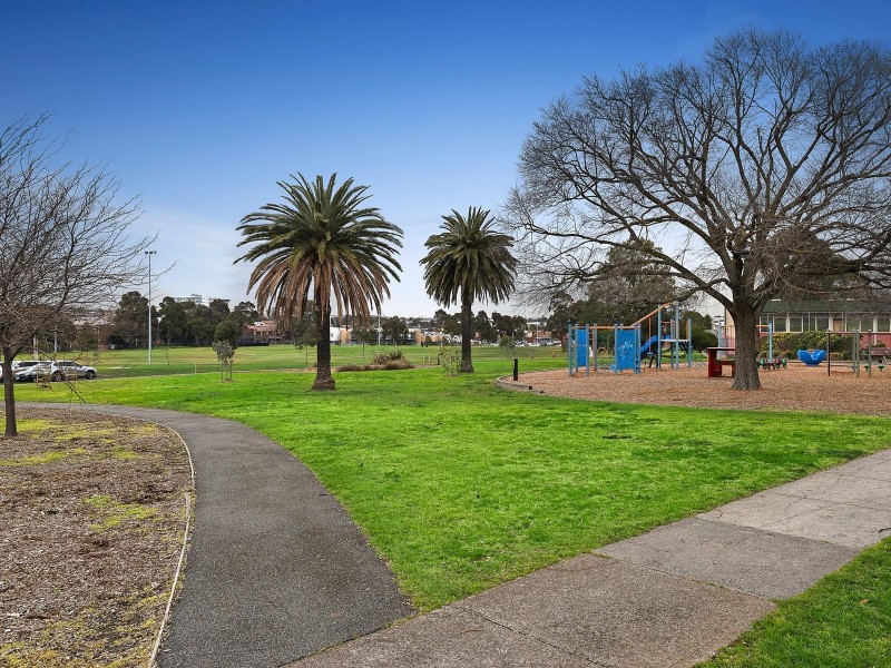 2/74 Cramer Street, Preston VIC 3072