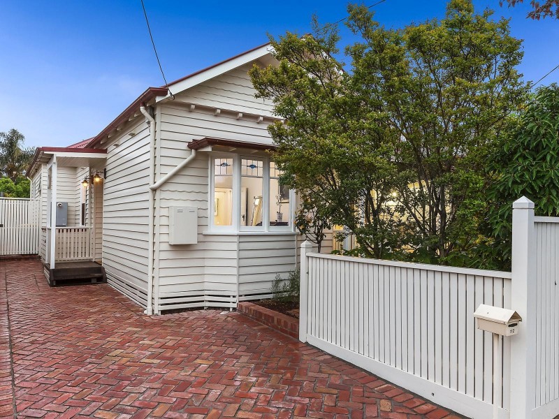 112 Clarendon Street, Thornbury VIC 3071