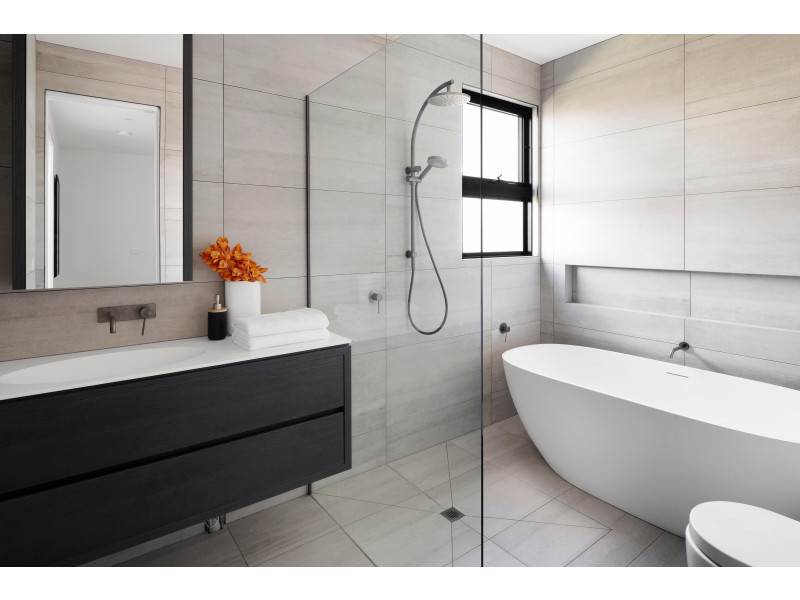 234A Rossmoyne Street, Thornbury VIC 3071