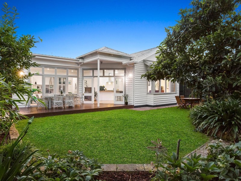 2 Foulkes Street, Alphington VIC 3078