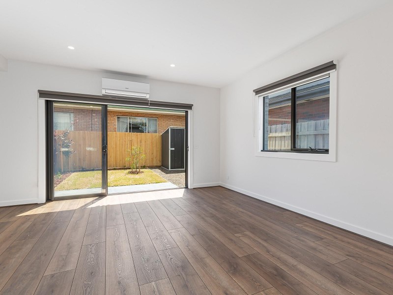 2/43 Victoria Street, Preston VIC 3072