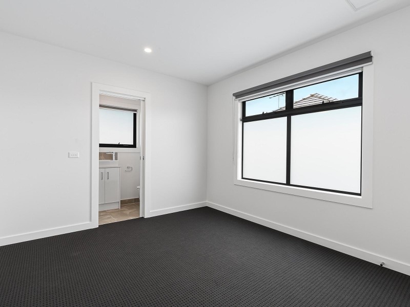 2/43 Victoria Street, Preston VIC 3072