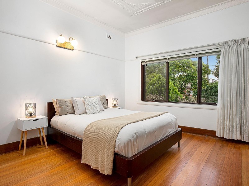 16 Inverloch Street, Preston VIC 3072