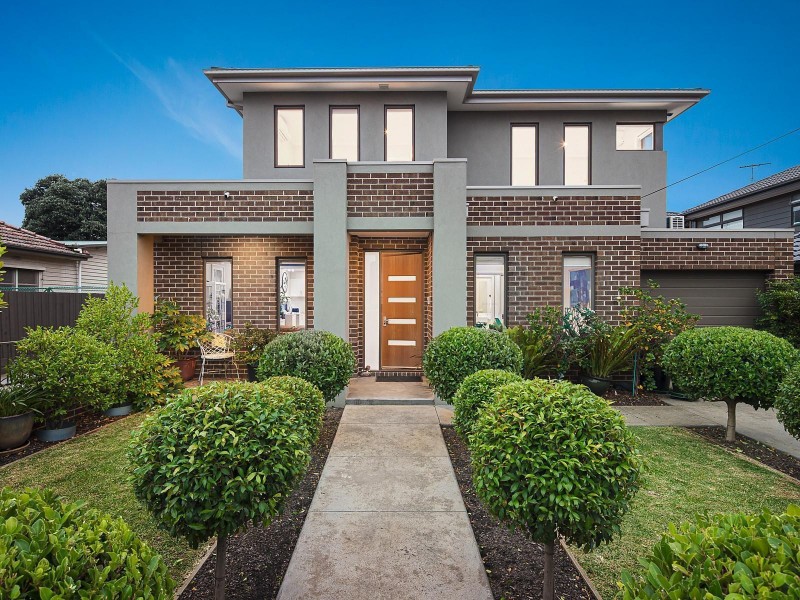 14 Mihil Street, Preston VIC 3072
