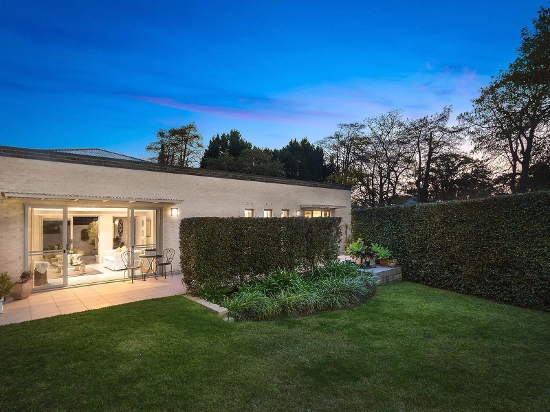 1/183 Burns Road, Turramurra NSW 2074