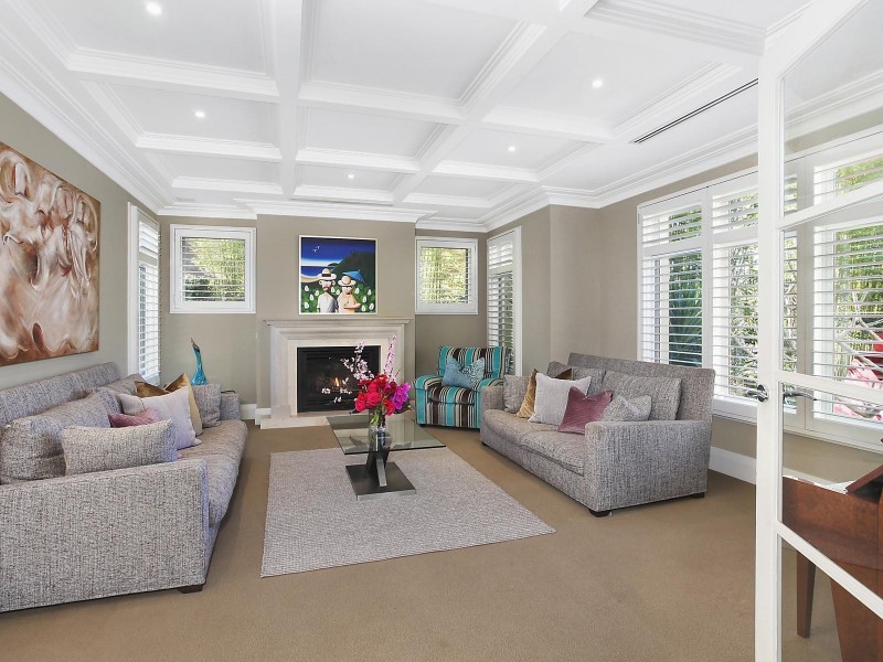 6 Davidson Avenue, Warrawee NSW 2074