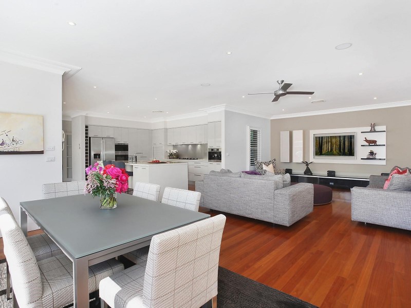 6 Davidson Avenue, Warrawee NSW 2074