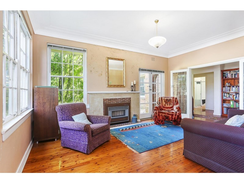 1 Georgann Street, Turramurra NSW 2074