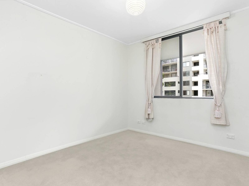 204/2 Orara Street, Waitara NSW 2077