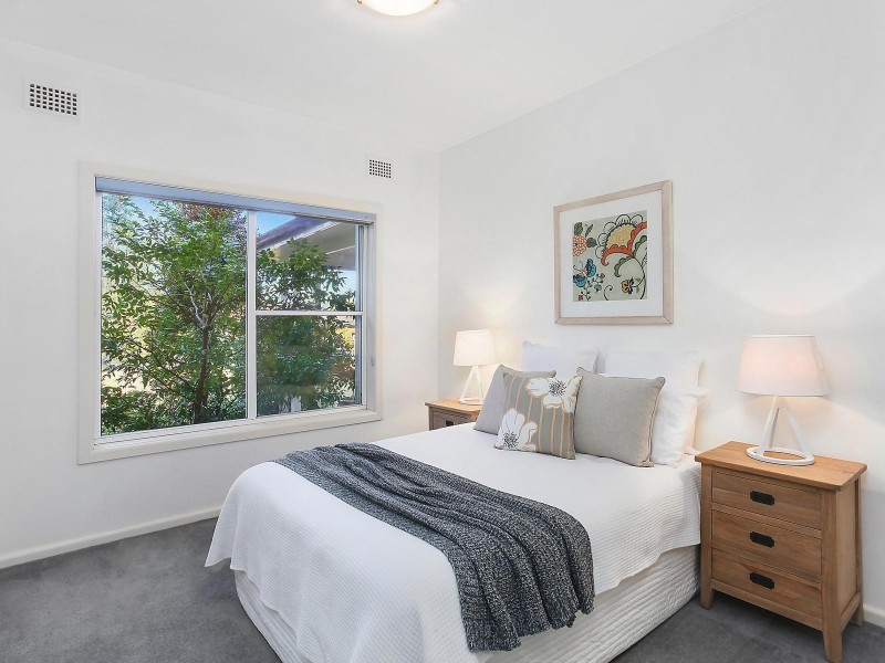 9 Oxford Place, St Ives NSW 2075