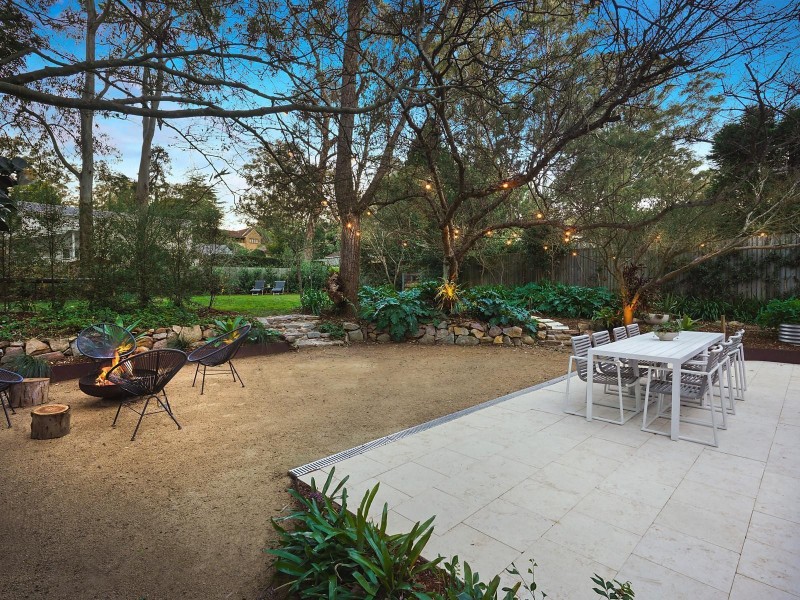 33 Mahratta Avenue, Wahroonga NSW 2076