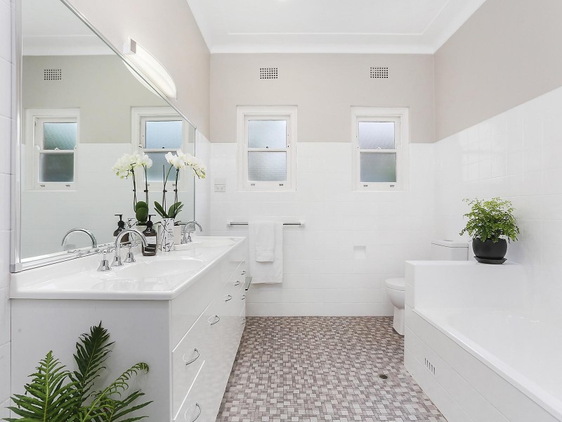 67 Braeside Street, Wahroonga NSW 2076