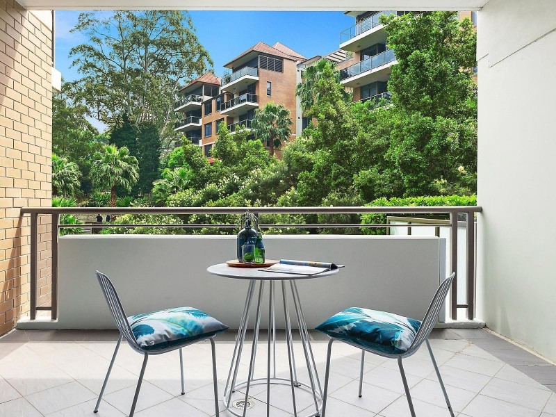 518/2C Munderah Street, Wahroonga NSW 2076