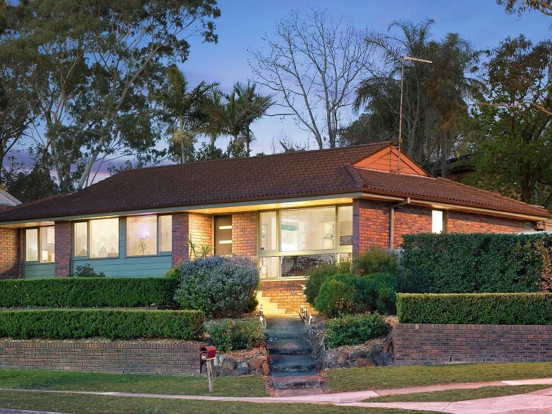 2 Sutherland Avenue, Kings Langley NSW 2147
