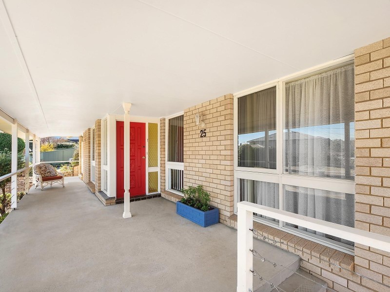 25 Winnipeg Street, Seven Hills NSW 2147