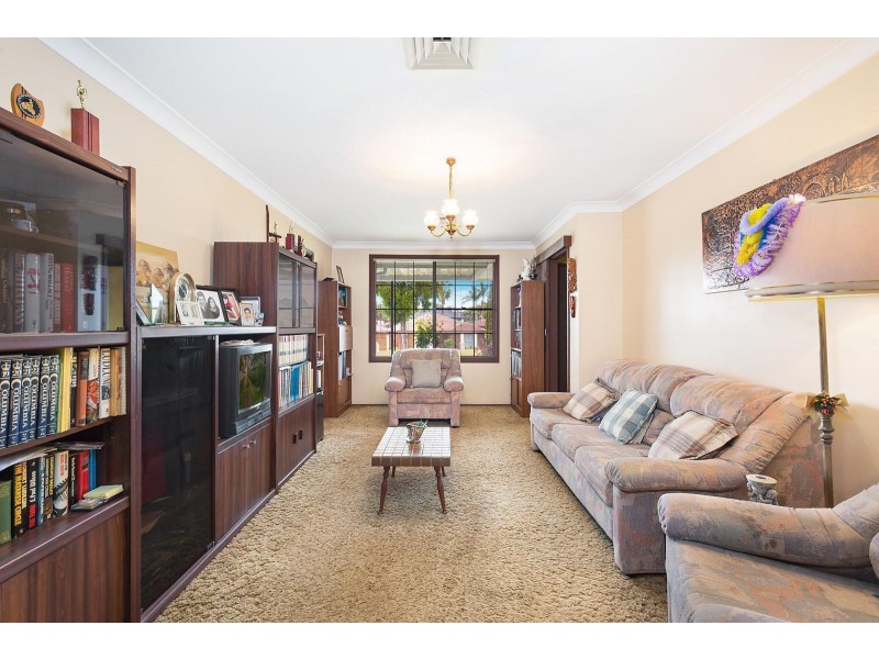 13 Oulton Street, Prospect NSW 2148