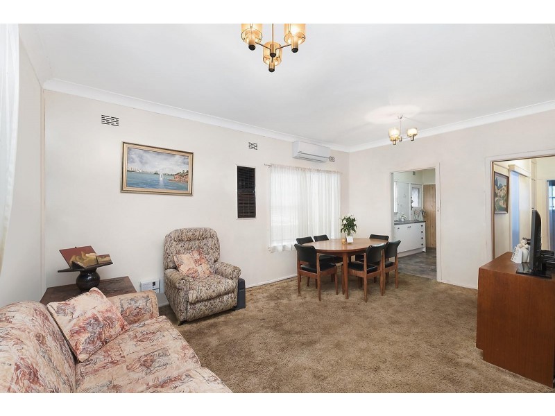 10 Burdett Crescent, Blacktown NSW 2148