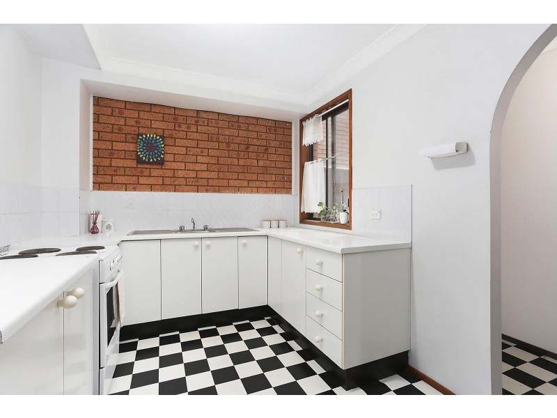 14/4 Highfield Road, Quakers Hill NSW 2763