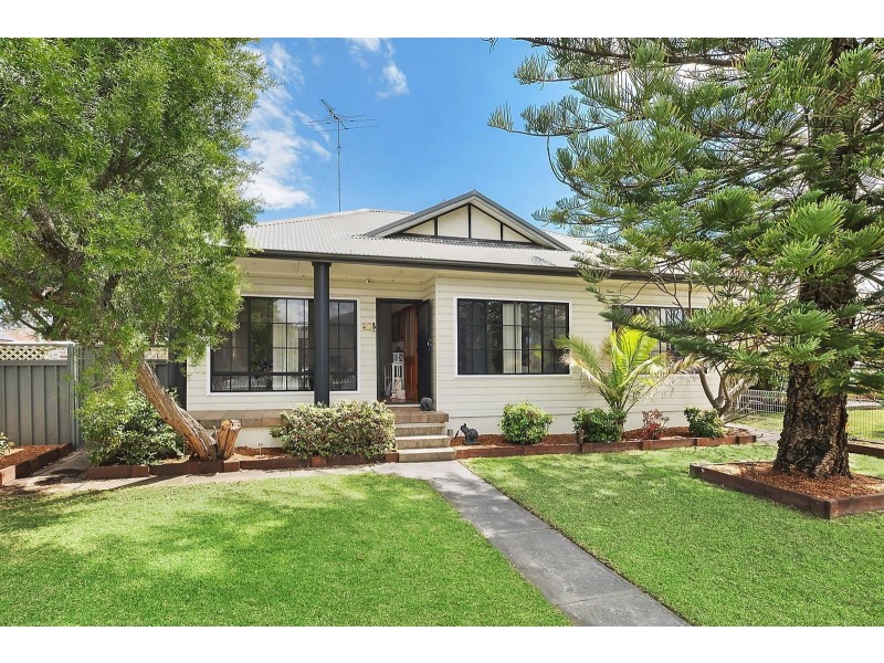 2 Cacia Avenue, Seven Hills NSW 2147