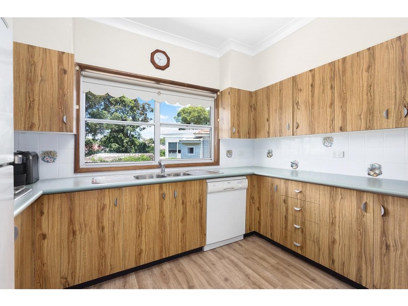 23 Highland Avenue, Toongabbie NSW 2146