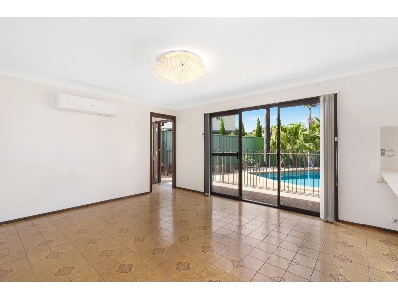 21 Caird Place, Seven Hills NSW 2147