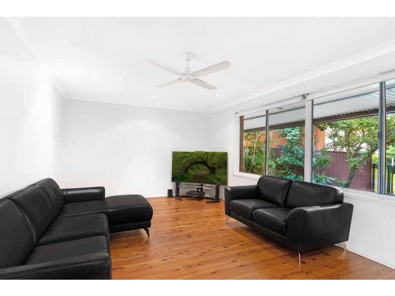 8 Oba Place, Toongabbie NSW 2146
