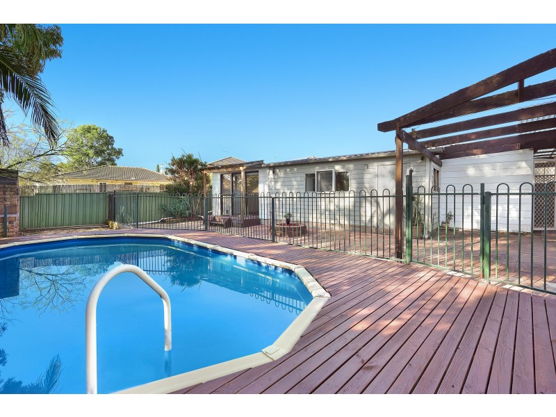 1 Gardenia Grove, Lalor Park NSW 2147