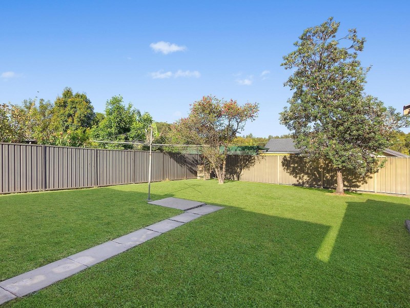82 Johnson Avenue, Seven Hills NSW 2147