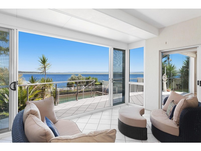 33 Moss Avenue, Toukley NSW 2263