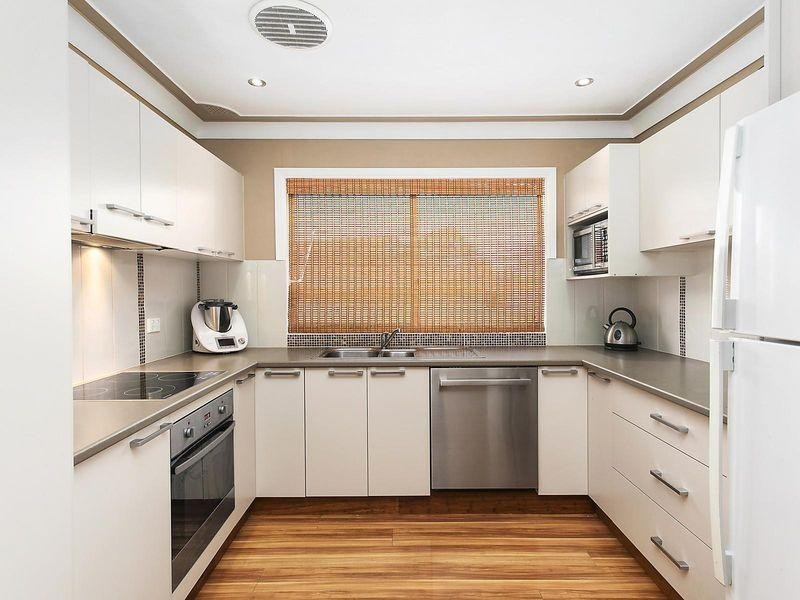 7 Esther Close, Gorokan NSW 2263