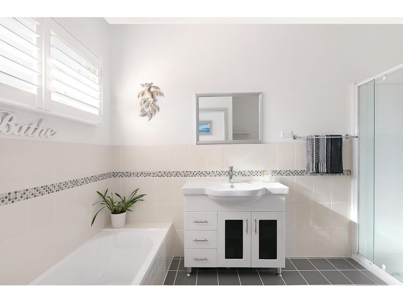 25 Seventh Avenue, Toukley NSW 2263